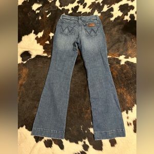 Wrangler woman’s wide leg jeans